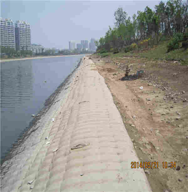 马鞍山市膜袋施工公司-模袋混凝土护底