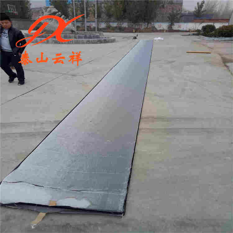 热点  宿迁防裂贴  路面材料养护施工