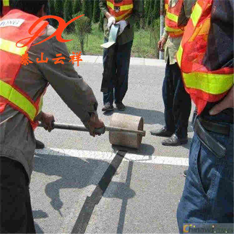 铜川抗裂贴路面白改黑材料