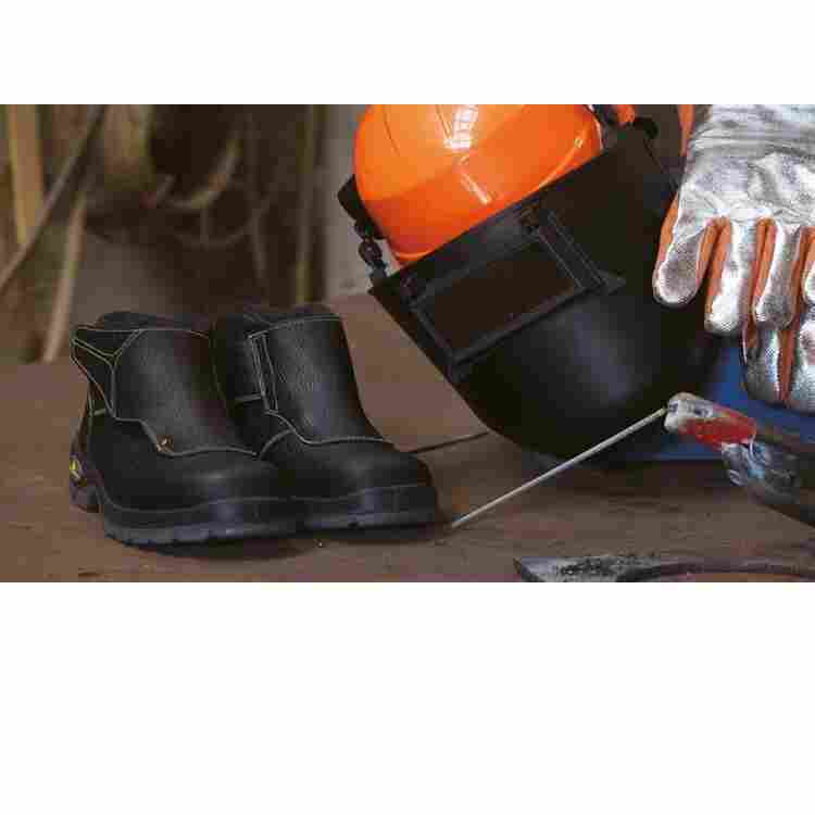 代尔塔301917防砸防穿刺防滑耐高温安全鞋