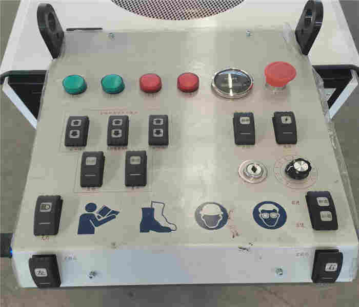 精密激光找平机 水泥地面摊铺机