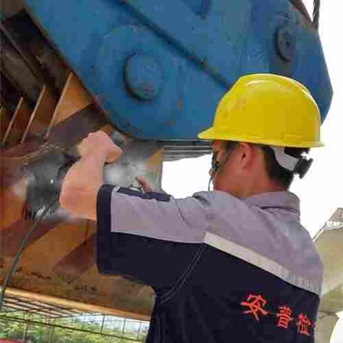 广州黄埔大桥门式起重机-无损检测