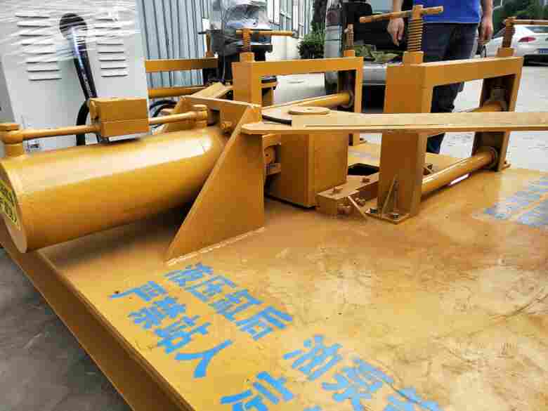 200X200X24角钢冷弯设备