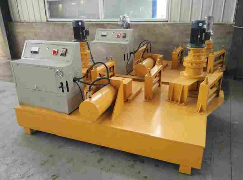 200X200X24角钢弯管机