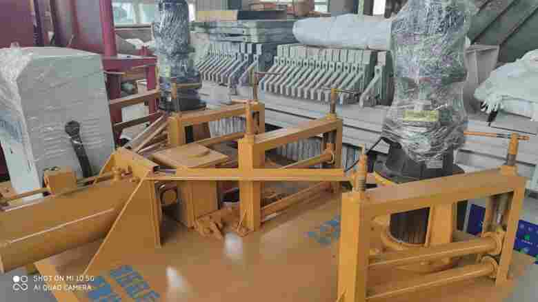 100X100X14角钢冷弯成型机