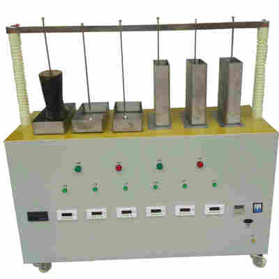 高品质绝缘靴对电绝缘性能测试要求及使用注意事项