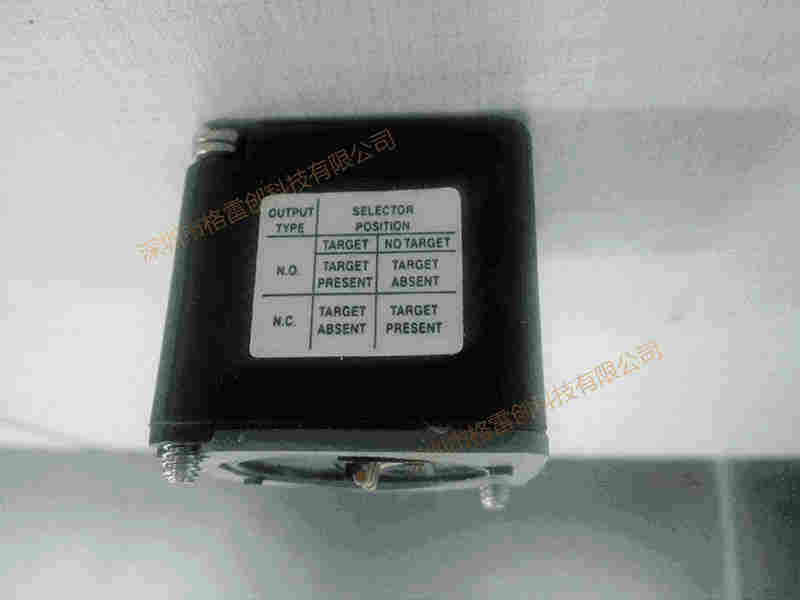 Cutler-Hammer 光电传感器 E51DP1 