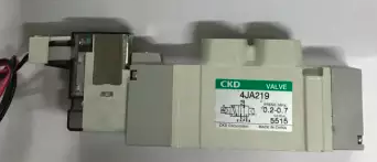 喜开理4F310-10-DC24V CKD电磁阀 