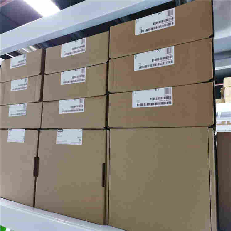 6AV6648-0CC11-3AX0 03.jpg