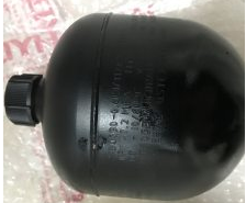 安装及维护德国HYDAC的蓄能器细节