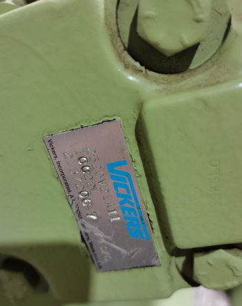 1630301230350157.png 检测标准EATON伊顿158-3031-001伸缩油马达