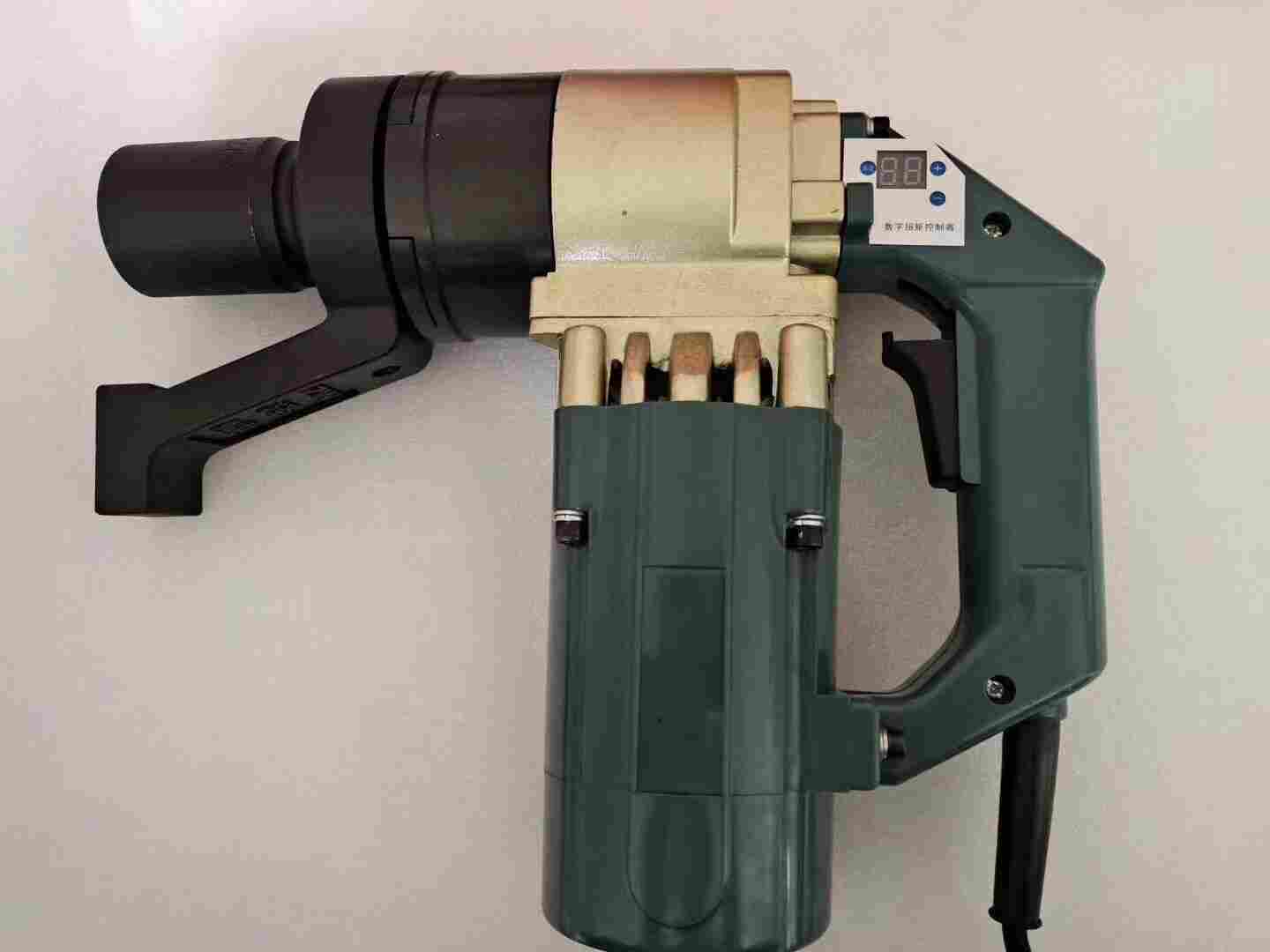 50-3500N.m装配铁塔螺栓的电动定扭力扳手