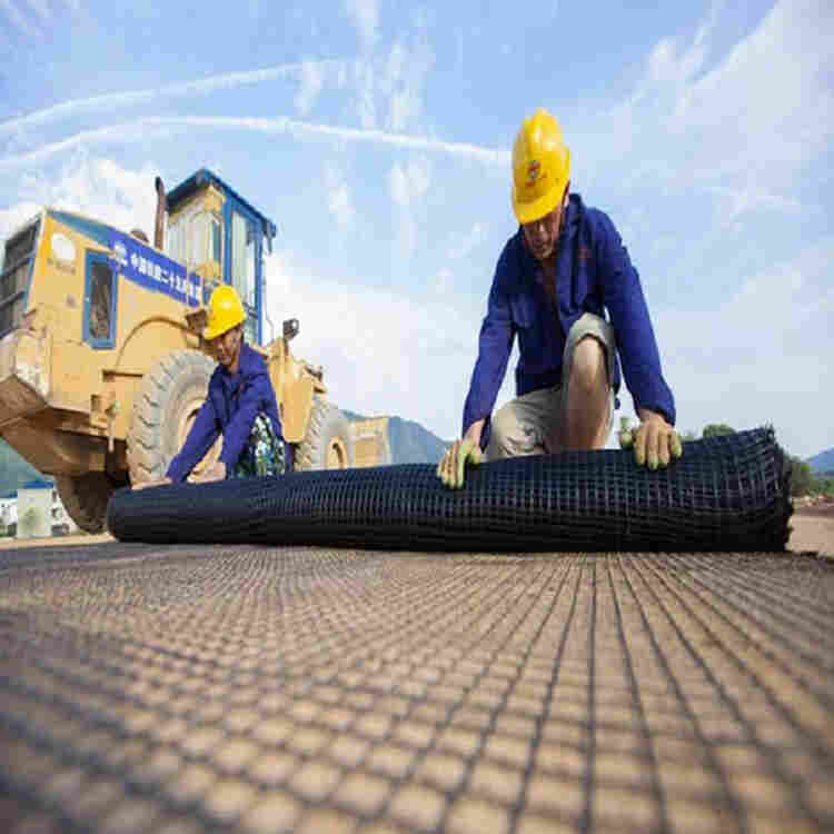 日喀则GS钢塑土工格栅批发价格---规格齐全