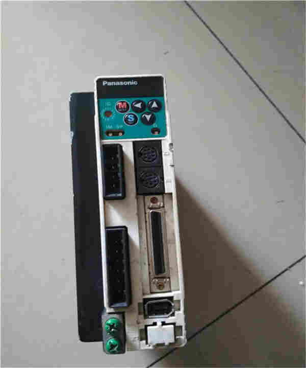 河南三门峡松下MDMA152P1G伺服电机报警怎么办? 河南三门峡松下MDMA152P1G伺服电机报警怎么办?