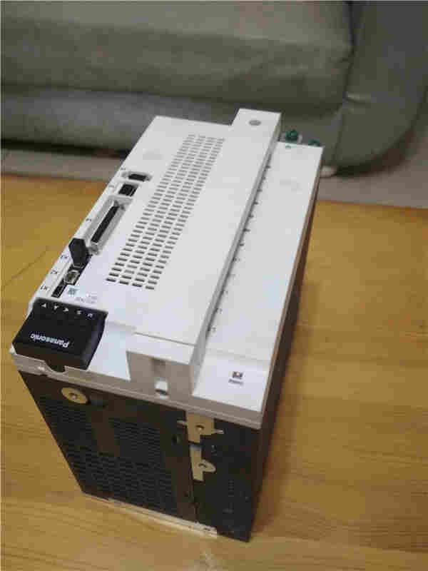 河南周口松下MHMD042P1U伺服报警售后厂家? 河南周口松下MHMD042P1U伺服报警售后厂家?