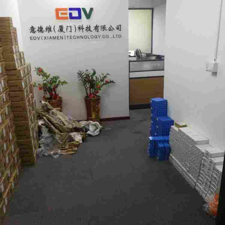 TCSESM243F2CU0施耐德交换机详情说明