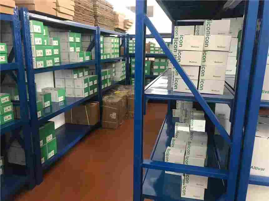 TCSESM243F2CU0施耐德交换机详情说明