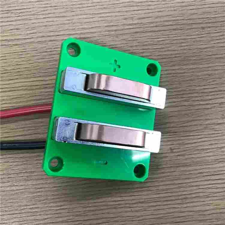 AGV20A充电刷板刷块