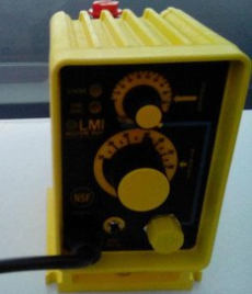 参考图MiltonRoy米顿罗AD856-838NI电磁计量泵