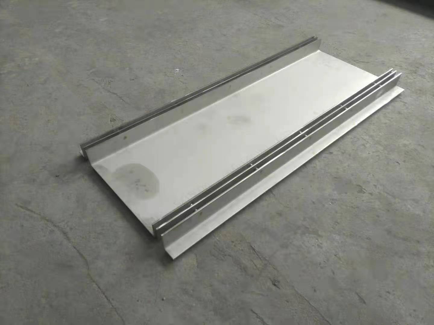 欢迎光临-泰安不锈钢线性盖板-304材质-实业集团