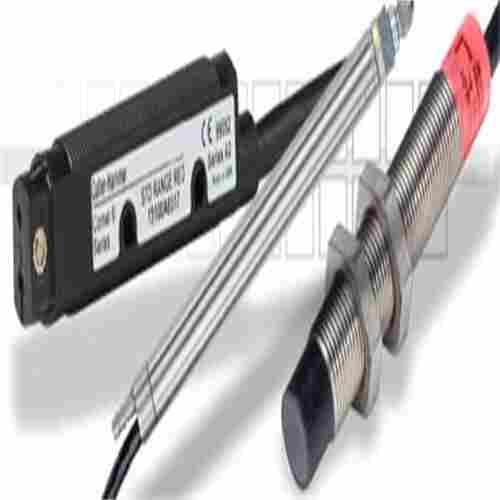 优惠供应OMEGA面板插座