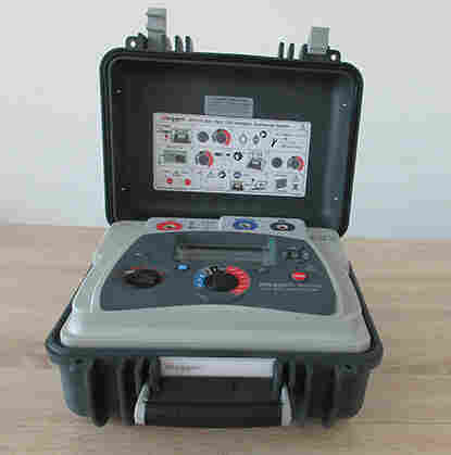 绝缘电阻测试仪MIT1525
