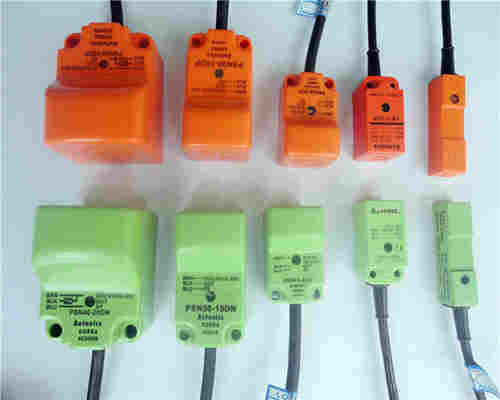 奥托尼克斯传感器通辽市代理经销商