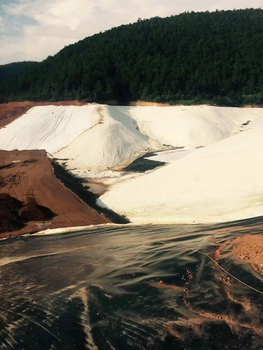 云南洱源绿化土工布