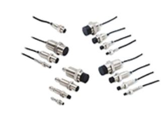 使用欧姆龙E2B-M18KS08-WZ-B1圆柱型接近传感器