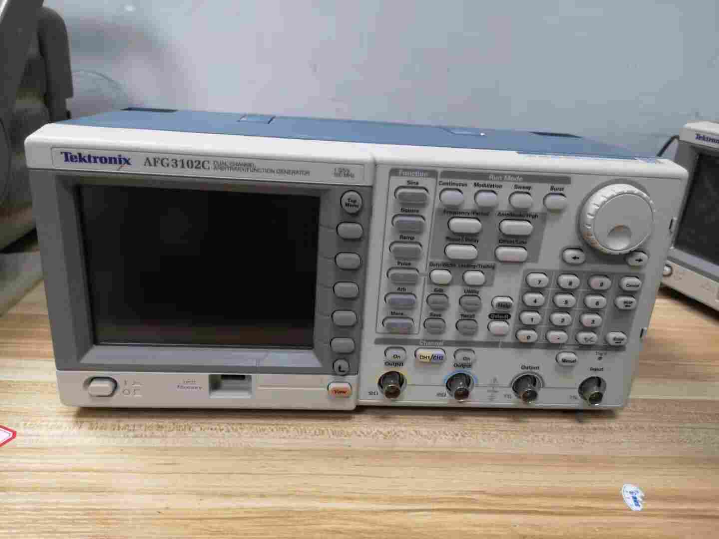 泰克AWG510-可物流代收