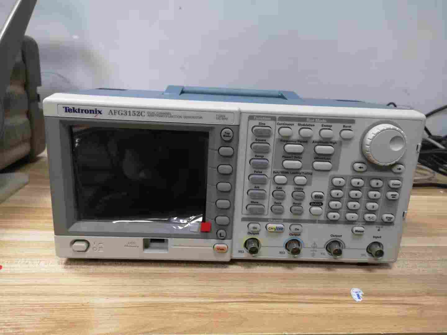 泰克AFG3251C-可物流代收