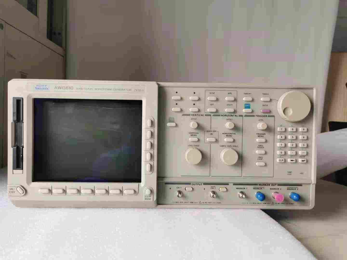 泰克AWG510-可物流代收