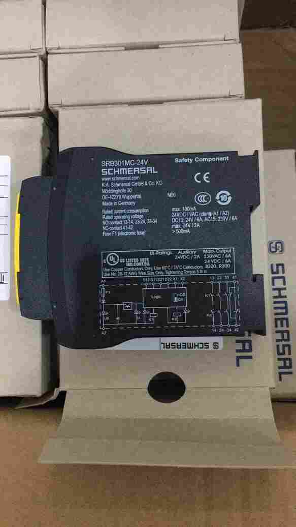 使用原装schmersal安全门开关AZ16-12ZVRK-M20-1762