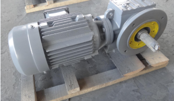 快速报价SPINEA减速器TS 240-087-TC-P28 M732