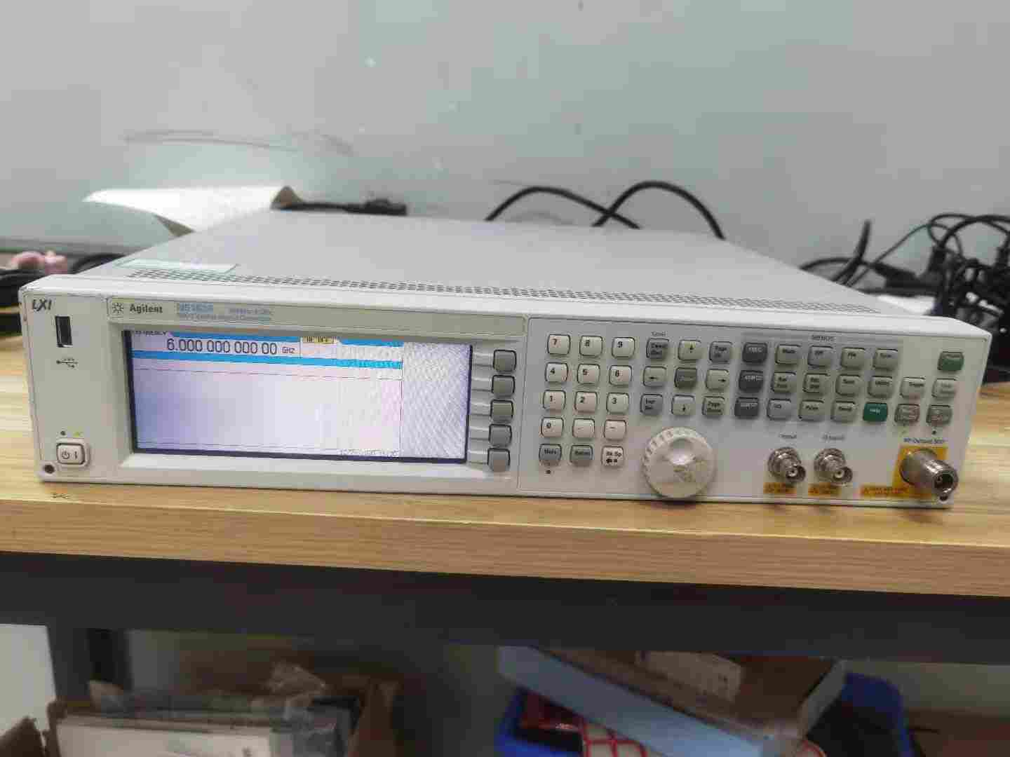 是德KEYSIGHT e8267d 信号源