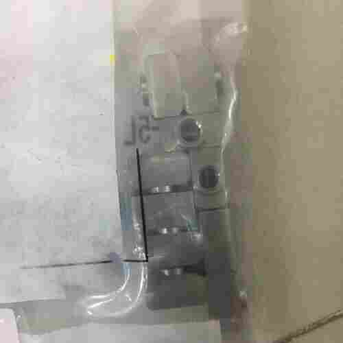 选择要点SMC微型管接头M-5ALHU-4