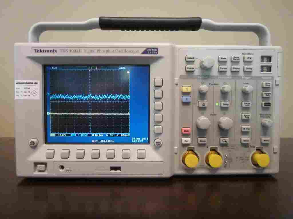 泰克Tektronix TDS3012C-供应