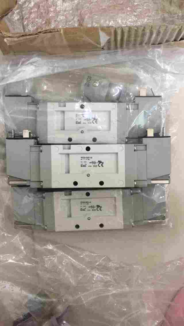 描述SMC先导式5通电磁阀VF5120-5DZE1-03单体型