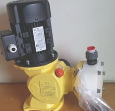 GM0025PR1MNN米顿罗计量泵GB1200PP4MNN售