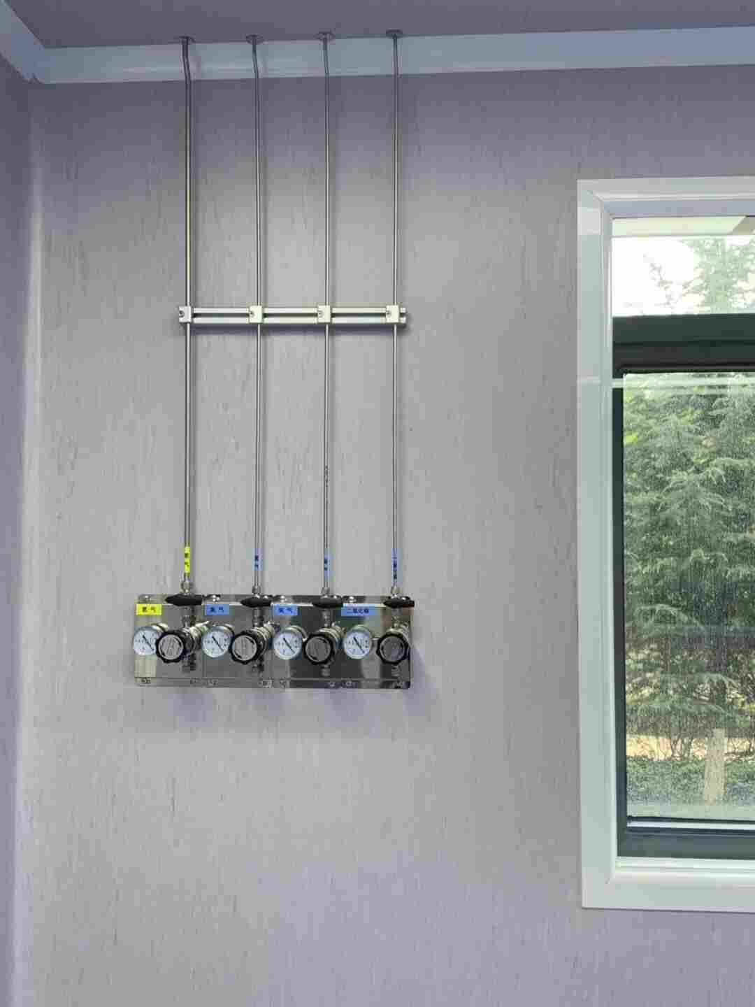 2020.08 昆明大学静仪器间气路工程√