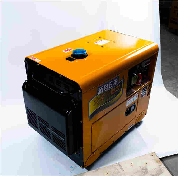 1638502997371969.jpg 电启动6kw静音柴油发电机