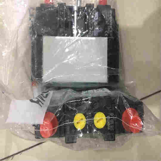 安沃驰换向阀5763950220 基本介绍