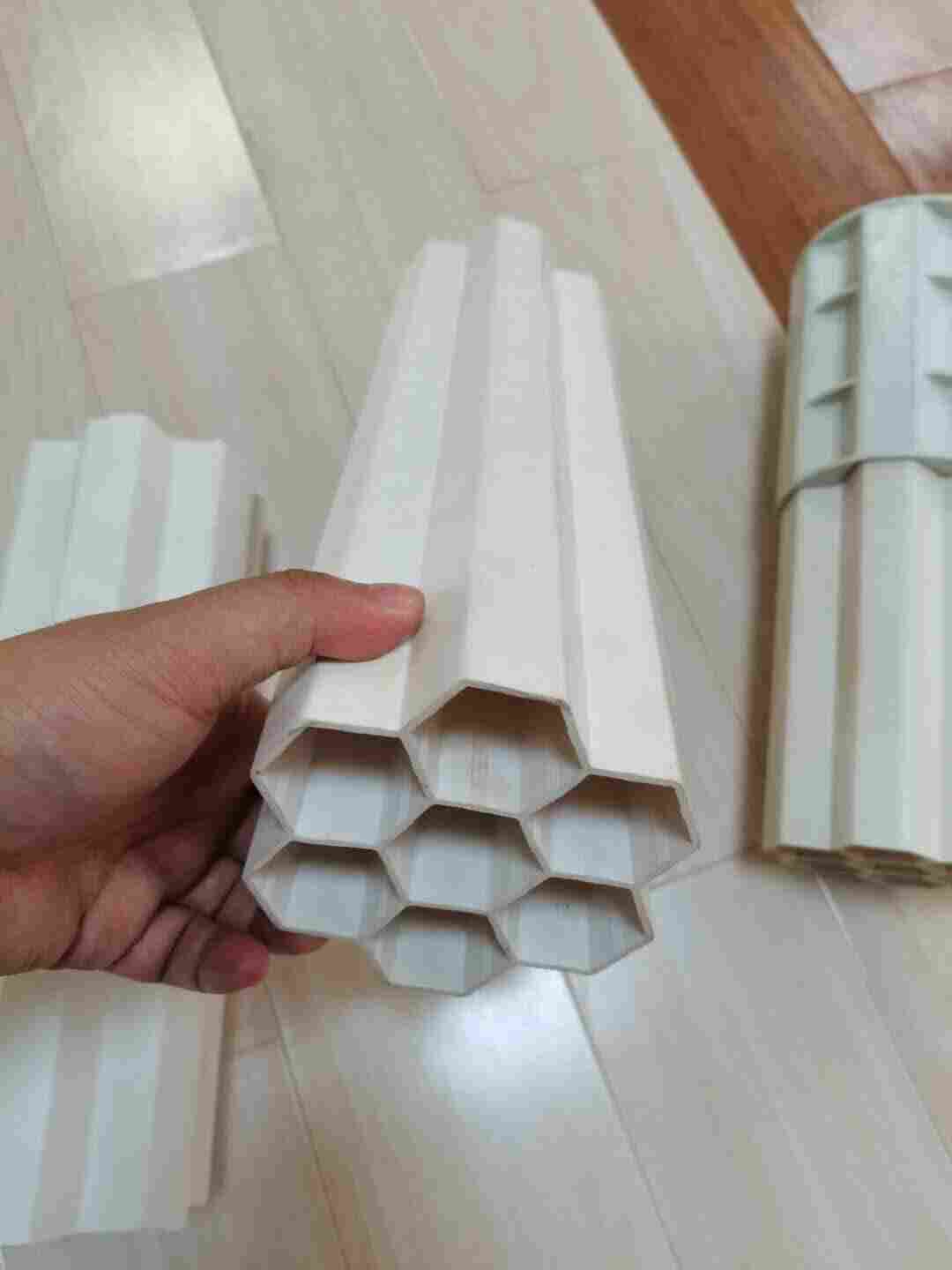 云南通海七孔梅花管