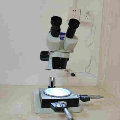 济南刀口检测显微镜