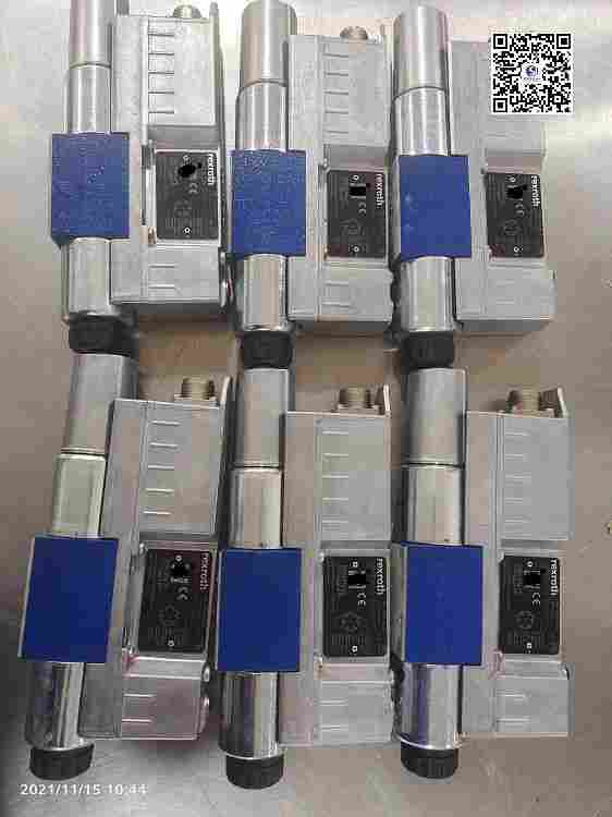 4WREE6E32-30V24A1(1).jpg 4WREE6E32-30V24A1(1).jpg