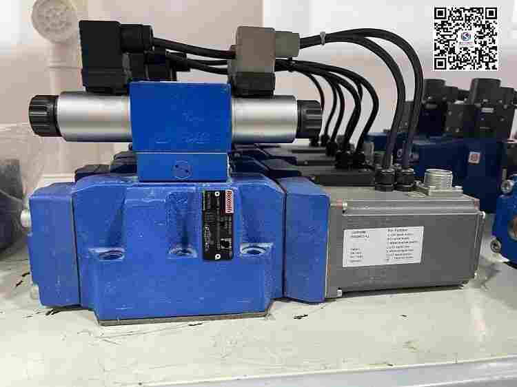 4WRKE16W6.jpg 4WRKE16W6.jpg