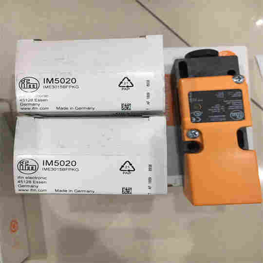 易福门电感式接近开关IB0017检测物体特点