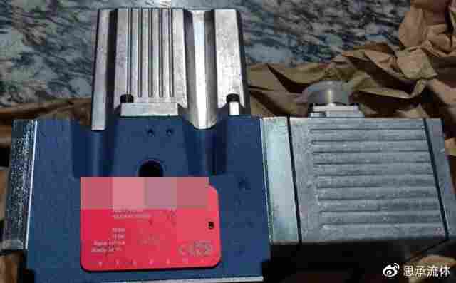 MOOG伺服阀D661-4652