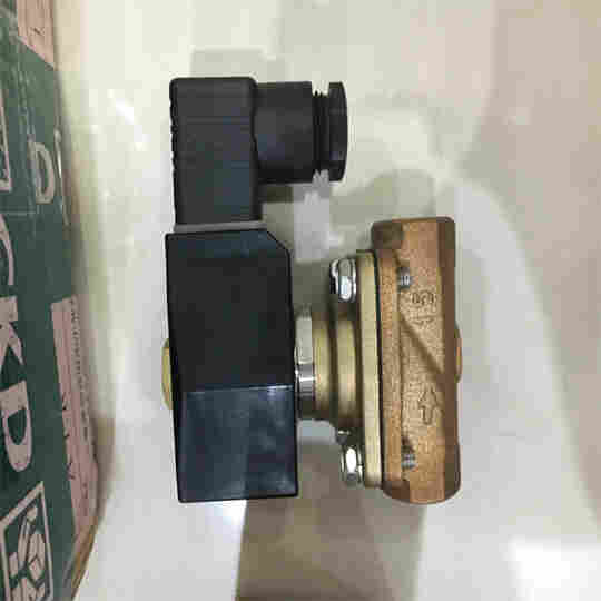 CKD膜片驱动电磁阀AD11-15A-E4N-AC100V