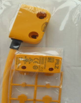 pilz继电器PNOZX4 230VAC 3N/O-1N/C 774738